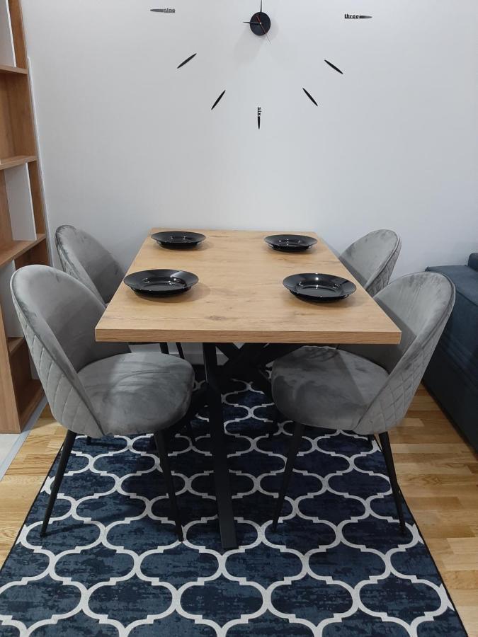 Apartman,,Kul"Life Lukavica Kültér fotó